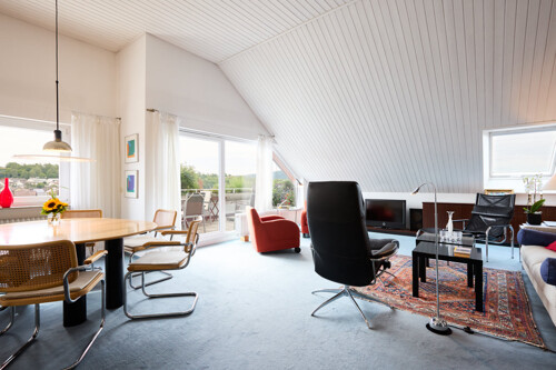 geräumiges Wohnen- Essen