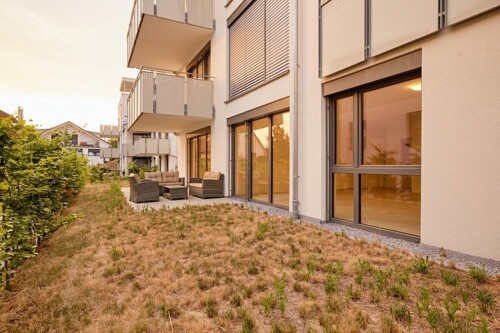 Wohnen mit Garten * KI generiert 
