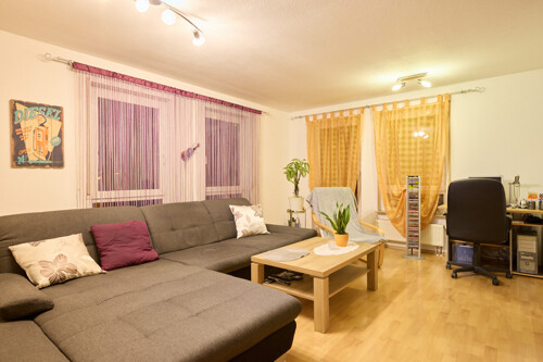 lichtdurchfluteter Wohn-/ Essbereich