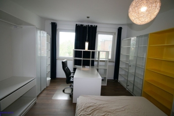 Wohn/Schlafzimmer