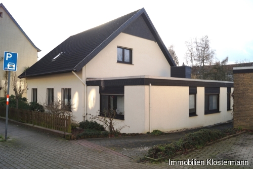 Ansicht v. d. Straße