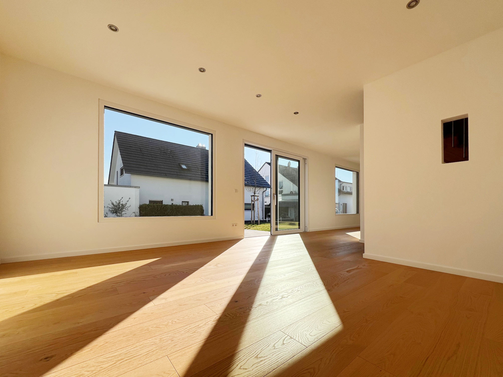 Neubau - ERSTBEZUG - Einfamilienhaus mit gr.Garten im liebenswerten Köngen im Lkr. Essllingen - Foto 1