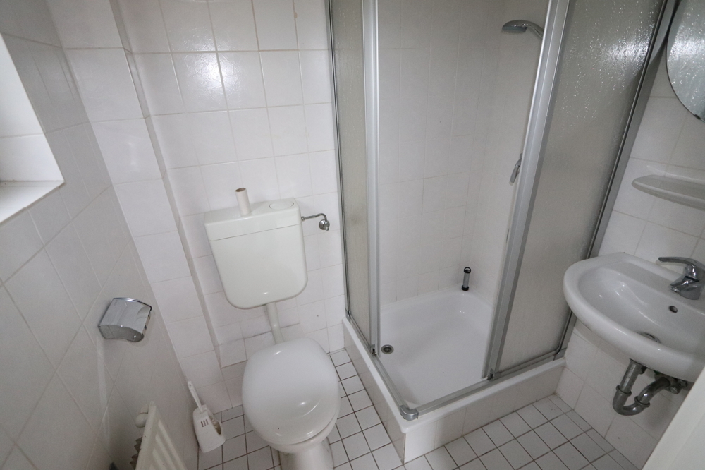 Ruhig und doch zentral mit Gartenanteil in Jever - Photo 5