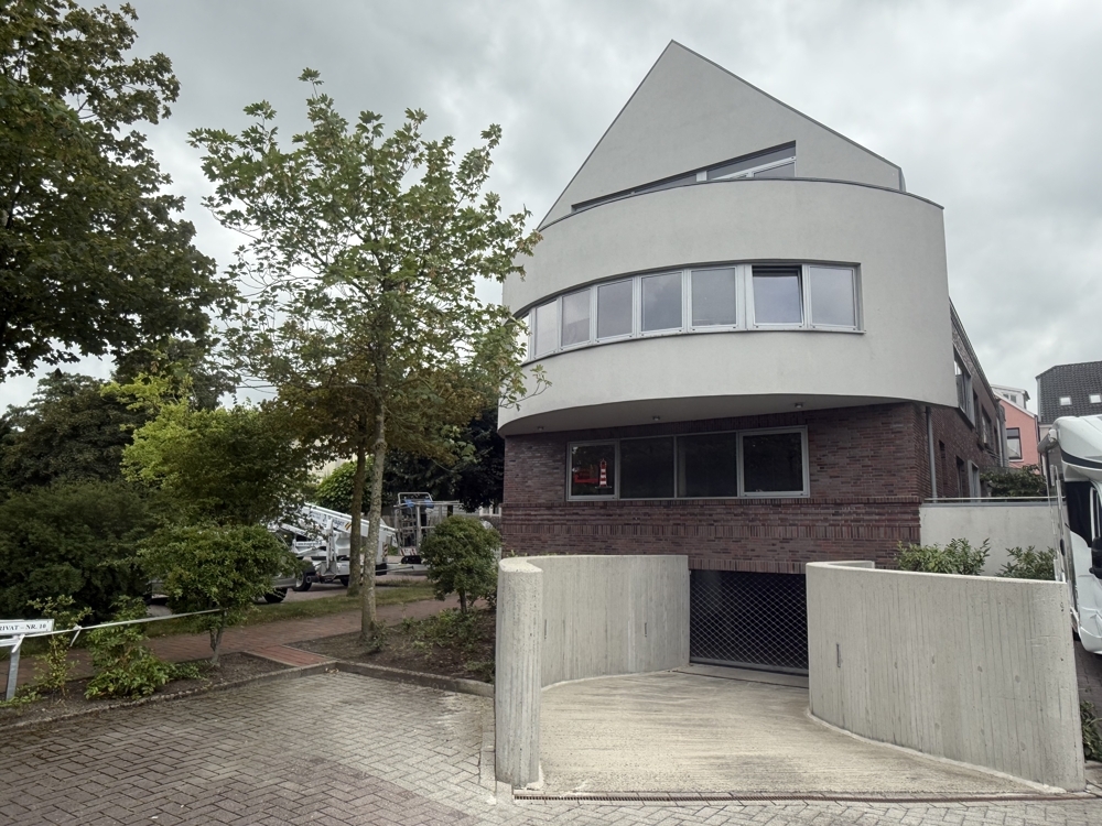 Penthouse-Feeling über den Dächern von Jever - Stilvoll wohnen mit großer Dachte ... - Foto 5