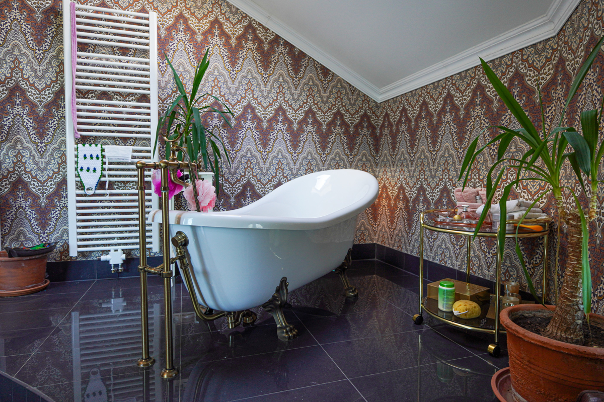 OG Hauptwohnung Badezimmer (2)