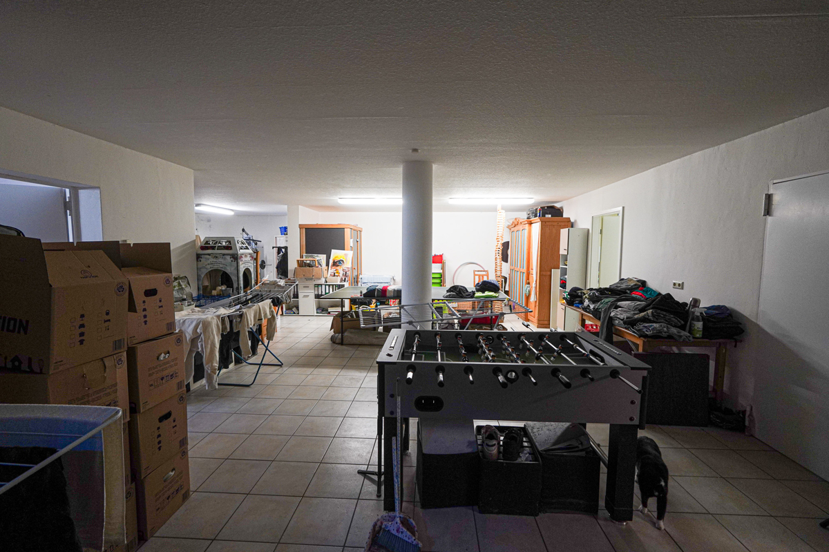KG Hauptwohnung riesen Hobbyraum