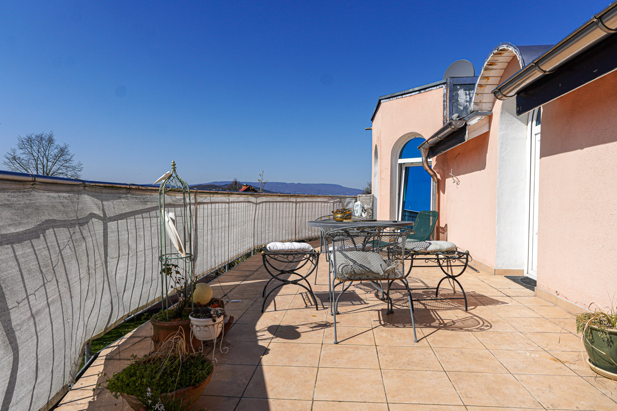 OG Hauptwohnung Hauptbalkon (2)