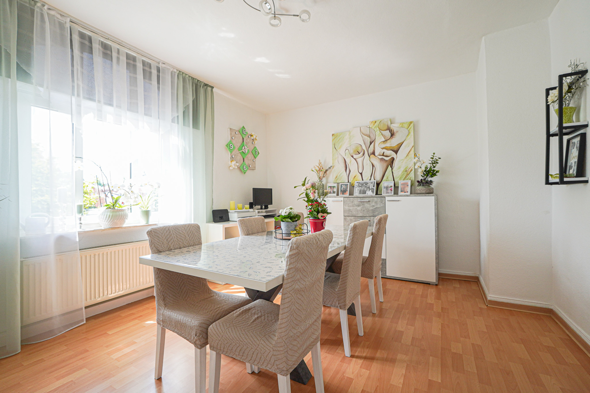 OG - Wohn- und Esszimmer