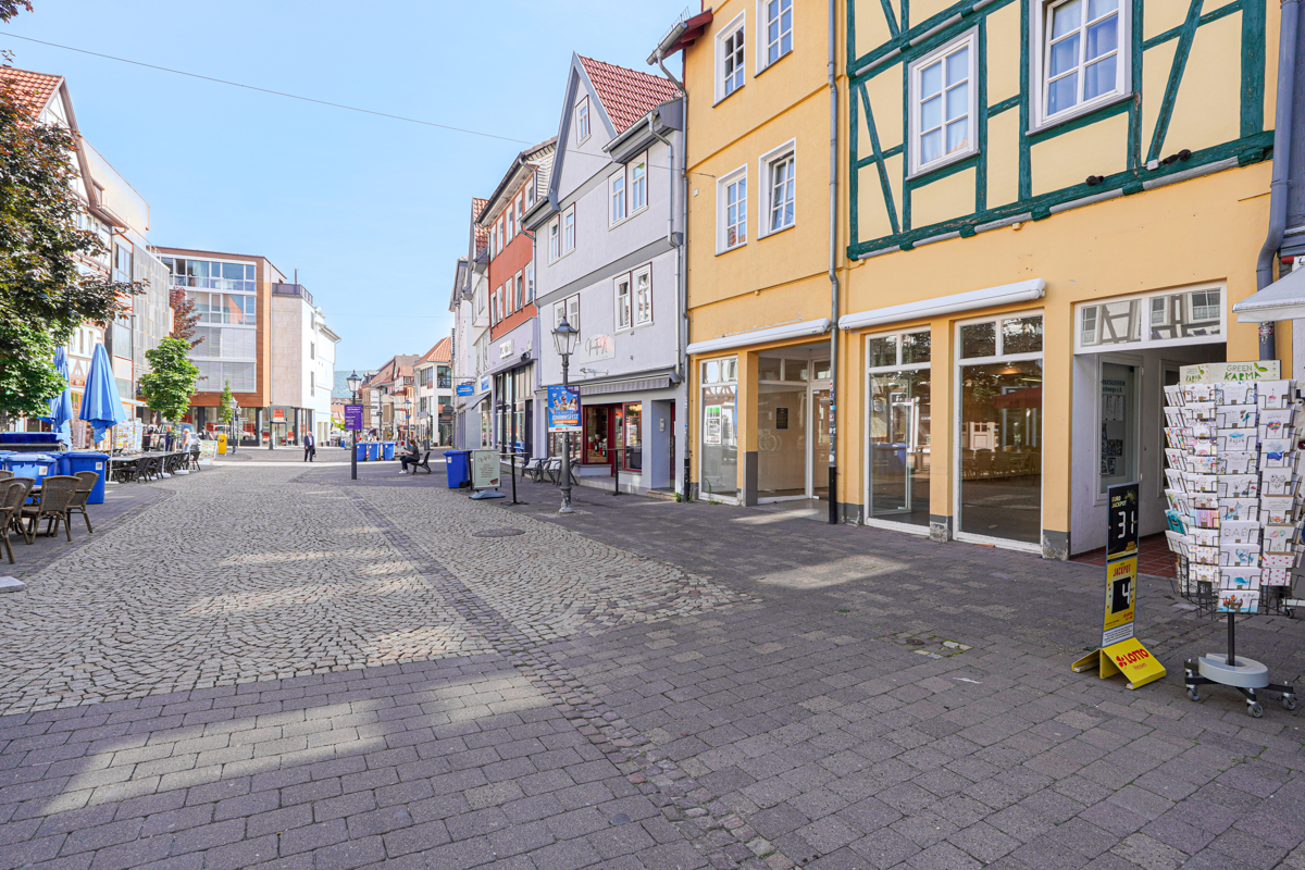 Straßenansicht rechts