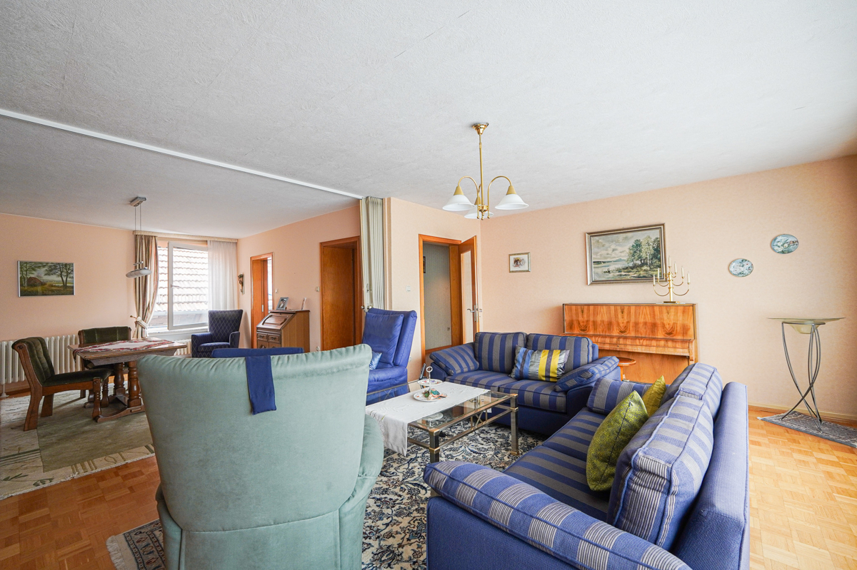 OG - Wohn- und Esszimmer