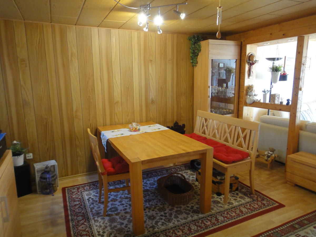 EG Wohnzimmertisch 2