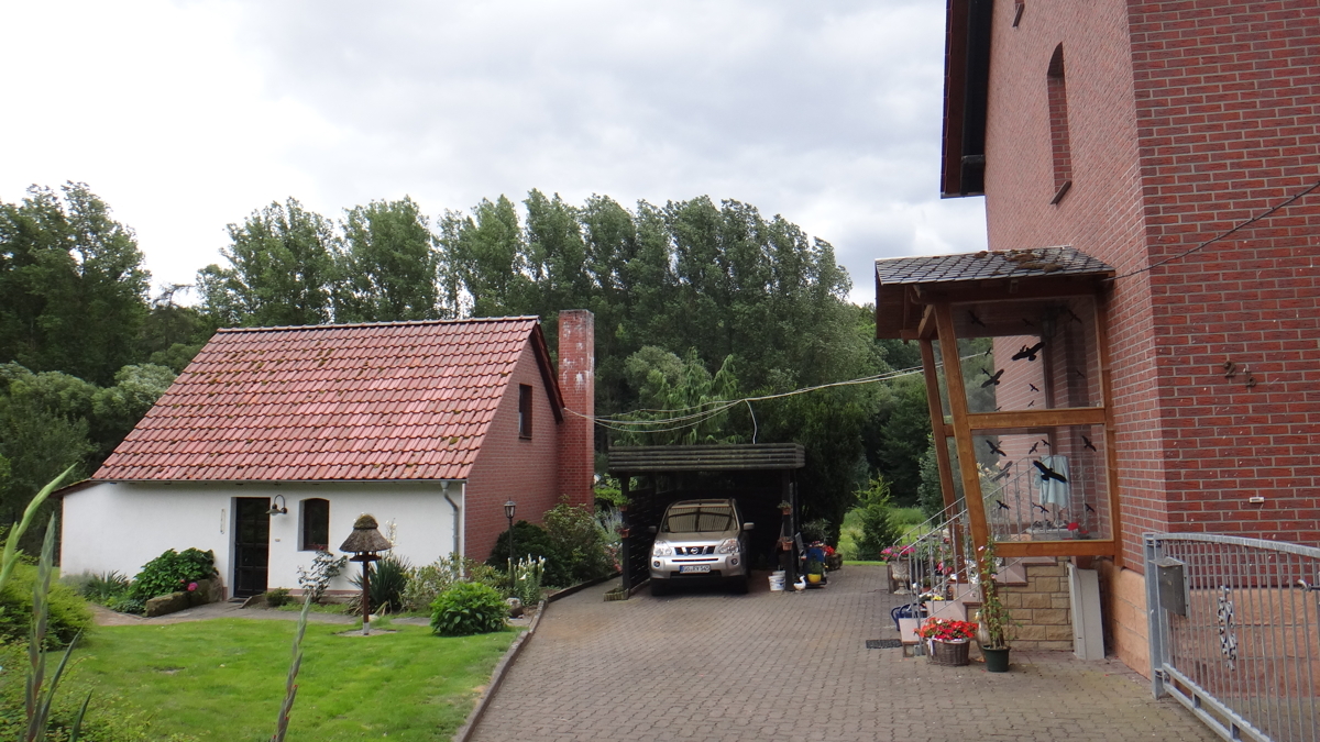 A Gesamtansicht Eingangsbreich