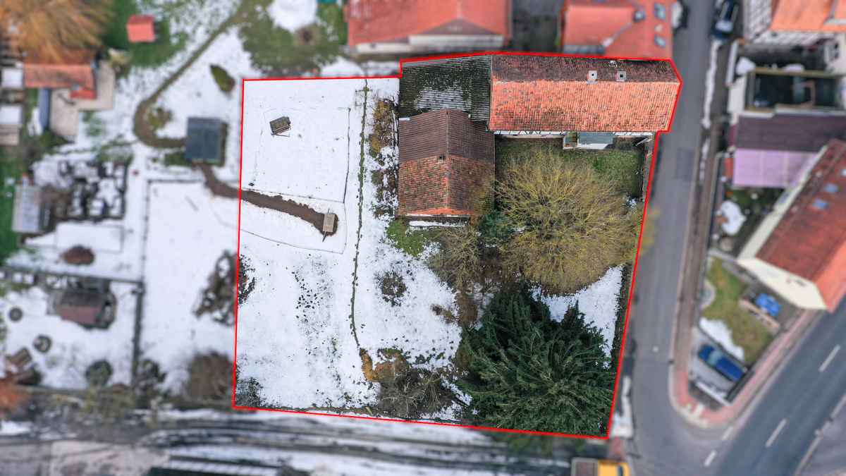 Luftaufnahme mit Markierung