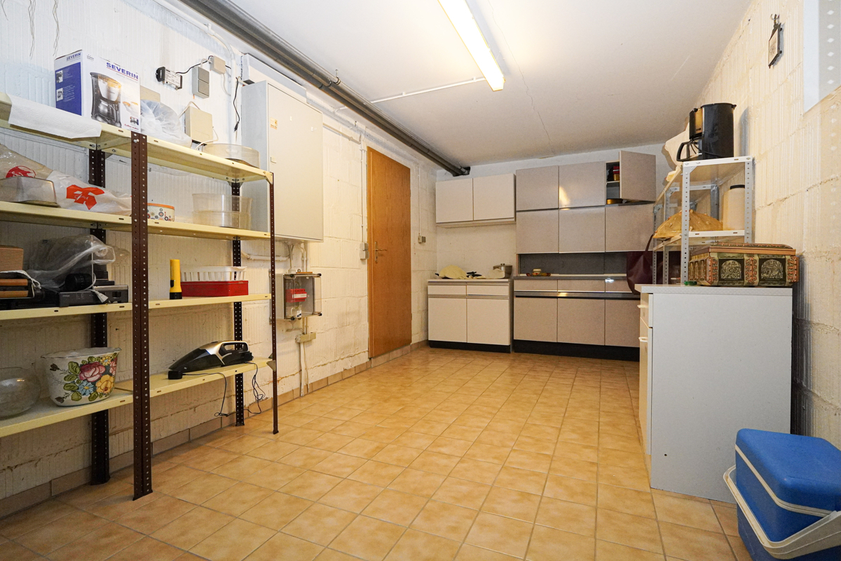 KG Kellerraum mit Küche