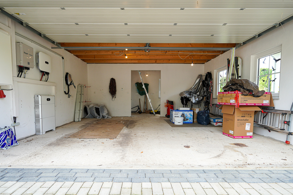 Innenaufnahme Garage!