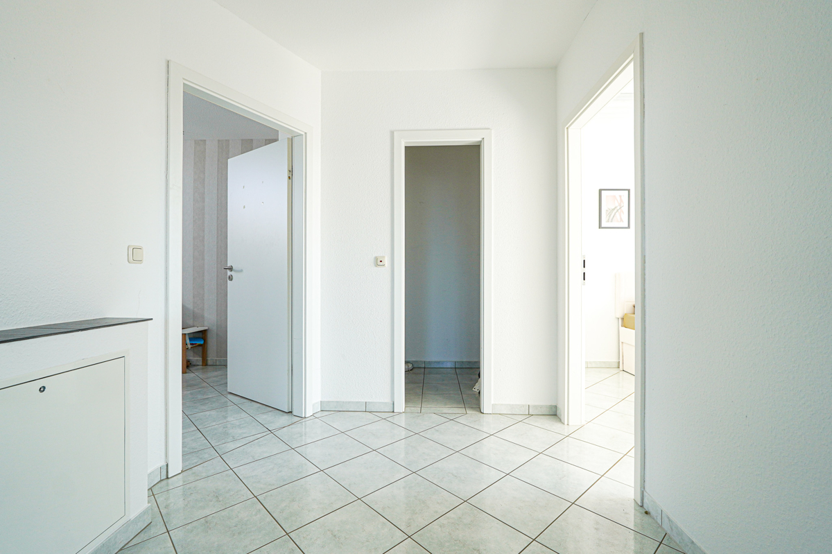 OG Wohnung 3 Flur