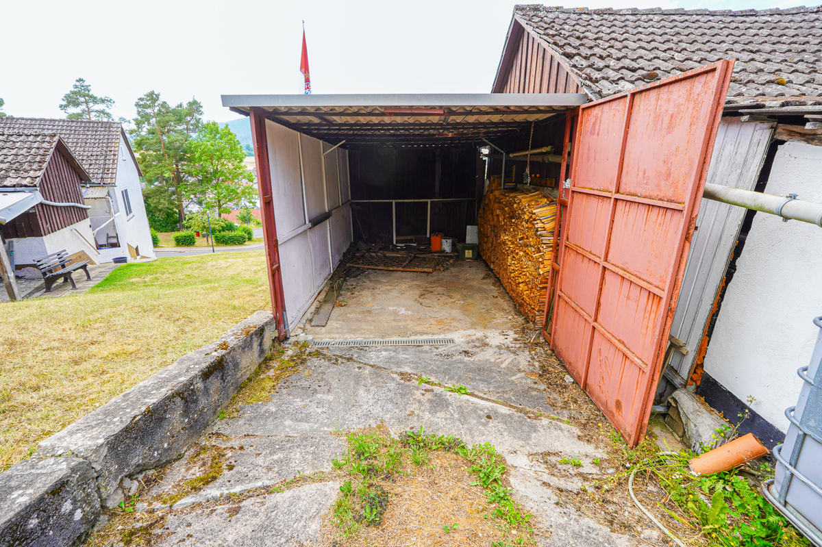 Carport / Stellplatz