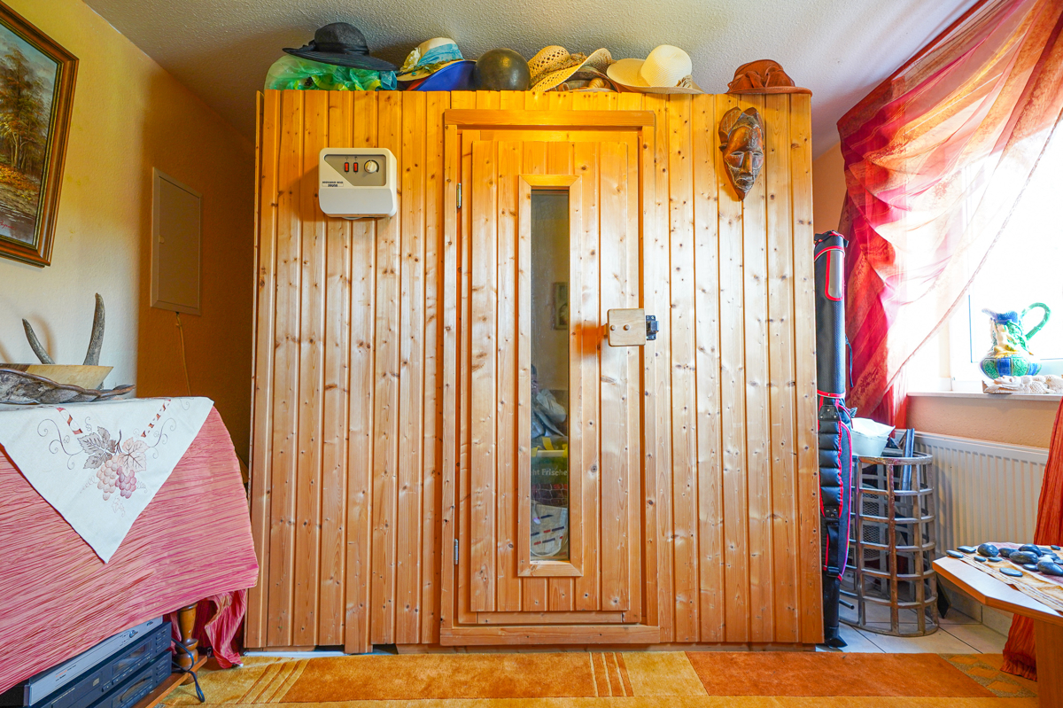 KG Saunaraum (2)
