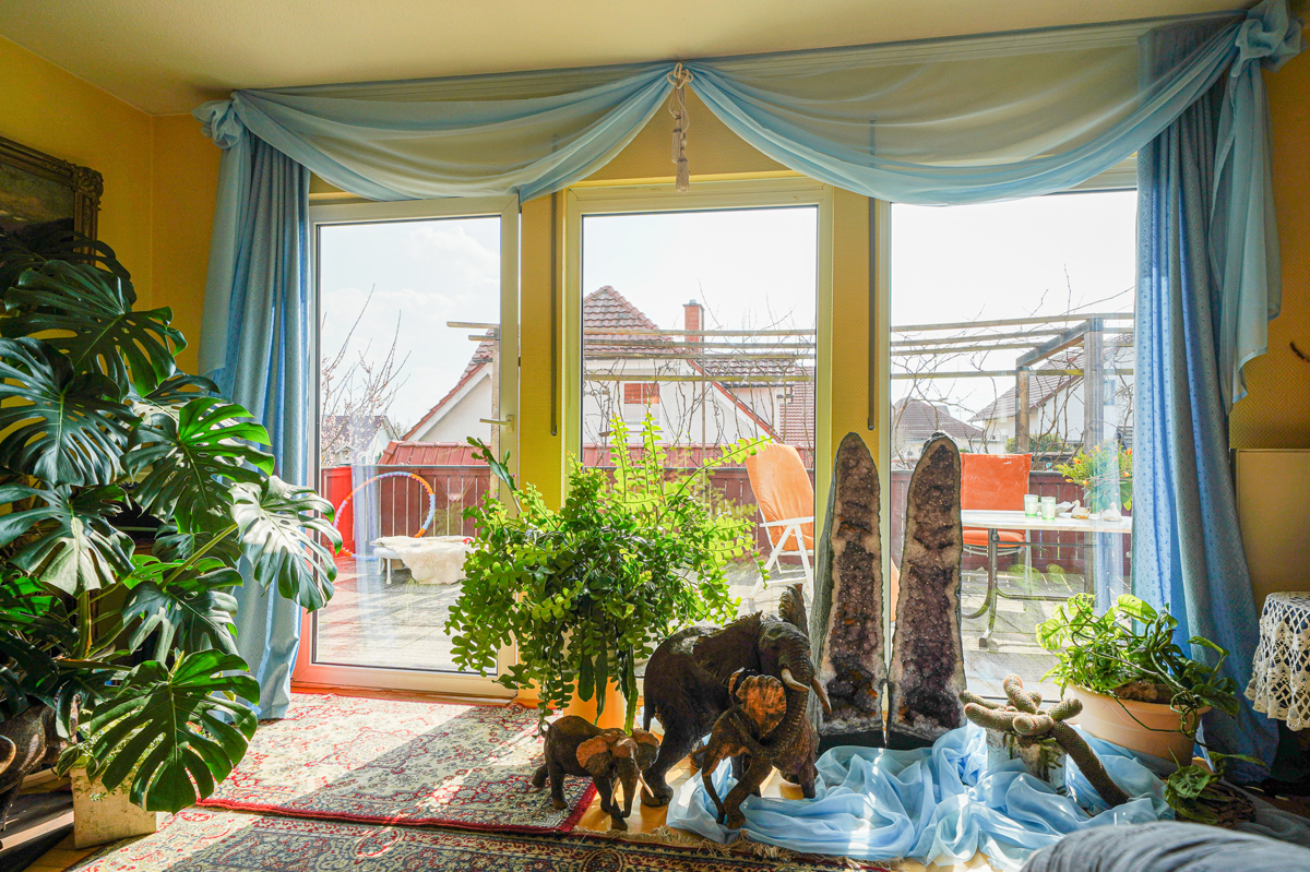 EG Wohnzimmer mit Zugang zur Terrasse