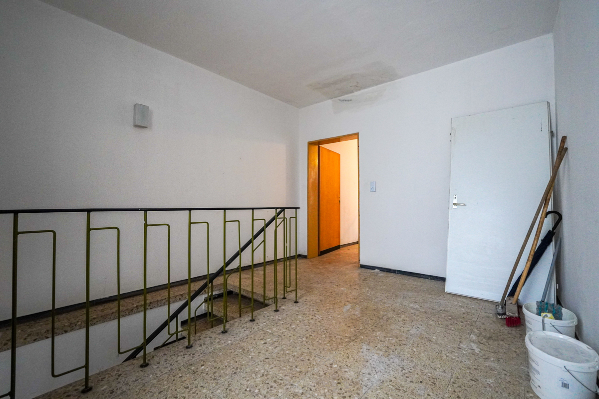 2.OG Treppenhaus (2)