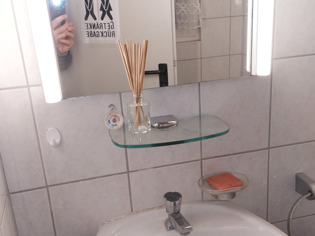 Mühlenraum mit WC Waschbecken