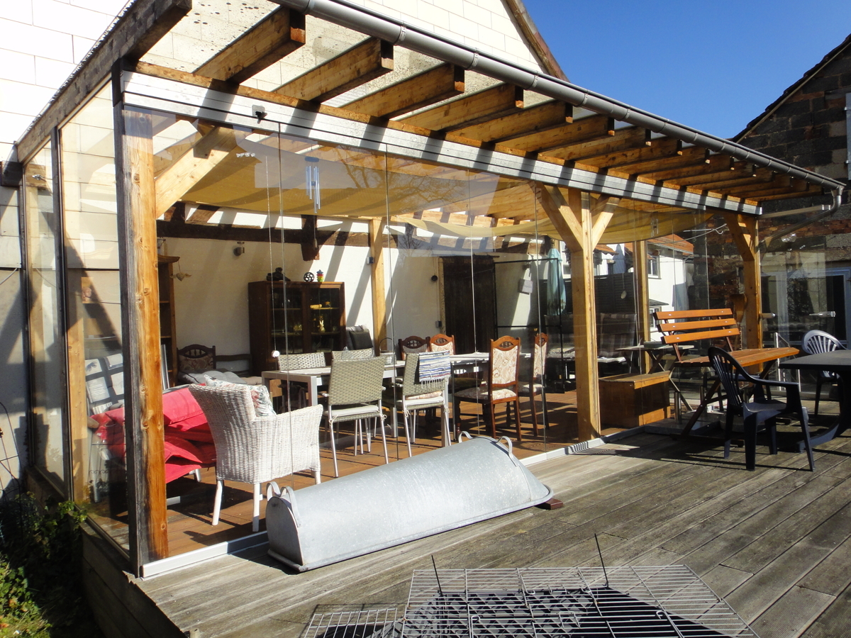 A Terrasse vor dem Wintergarten (3)