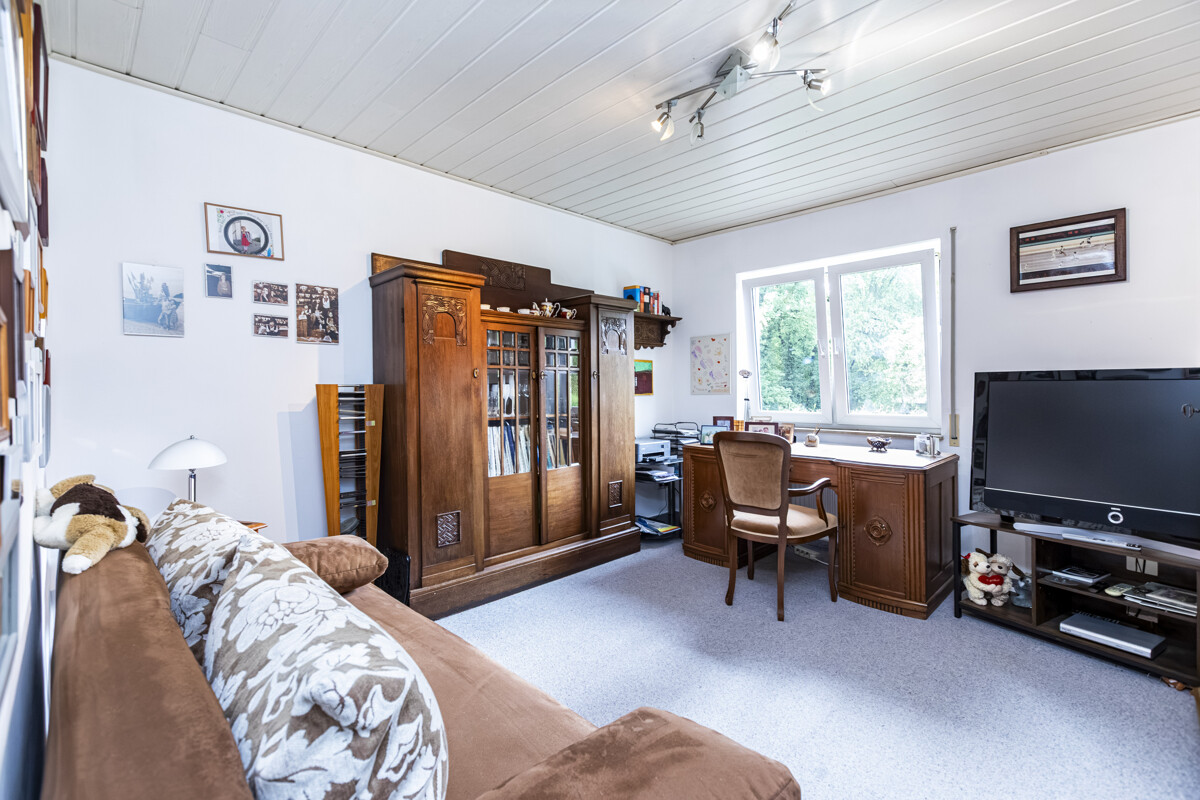 Arbeitszimmer-EG