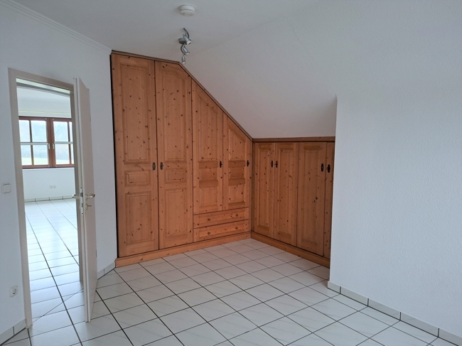 Schlafzimmer Ansicht 1