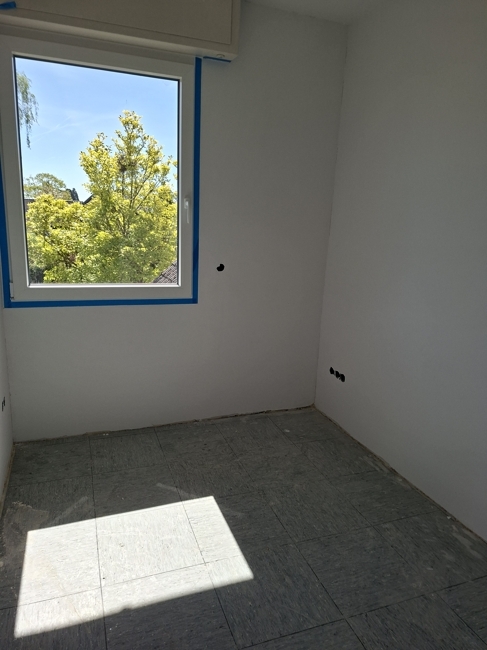 1. OG Gäste-Arbeitszimmer