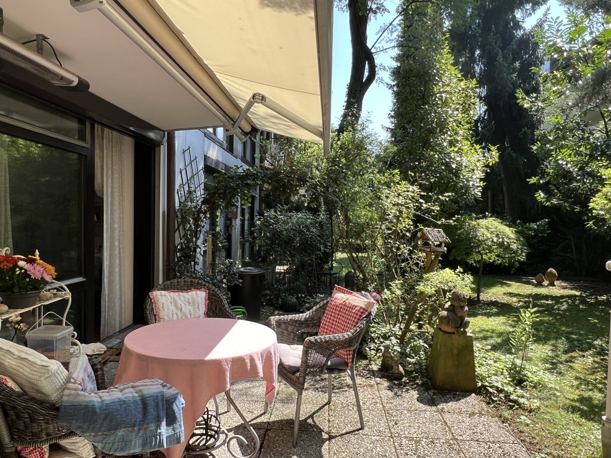 eingewachsener Garten