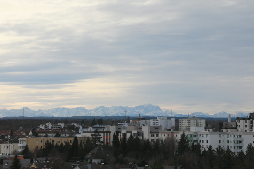 Terrasse Mit Alpenblick