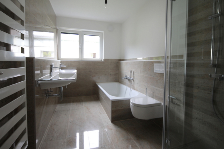 Badezimmer OG