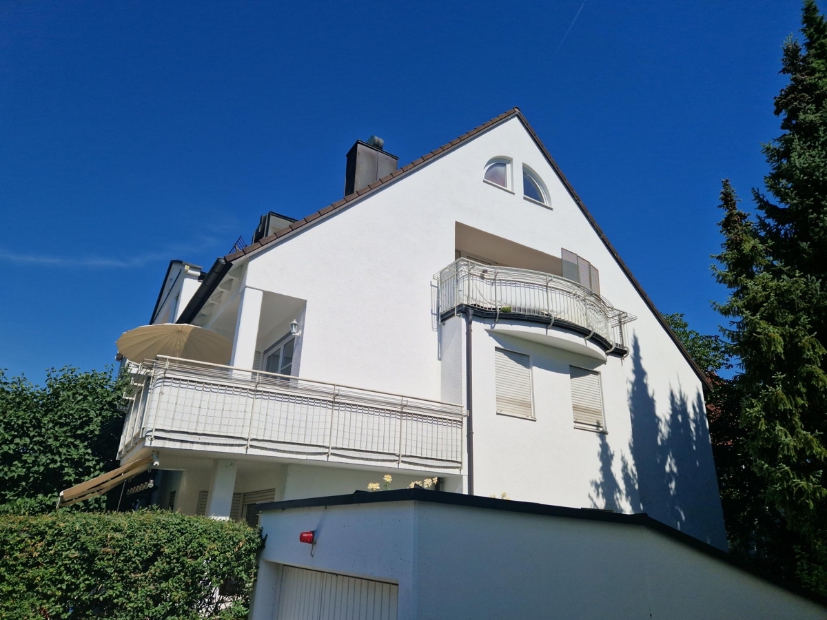 Blick zum Balkon 
