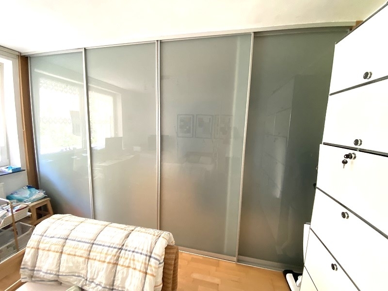 Schrank im Schlafzimmer
