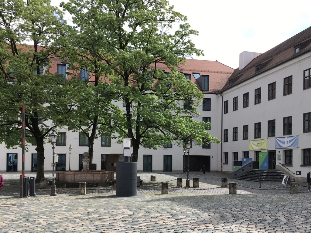 alter Hof
