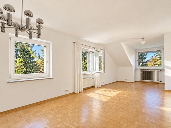 Wohnzimmer ( mit Ki bearbeitet )