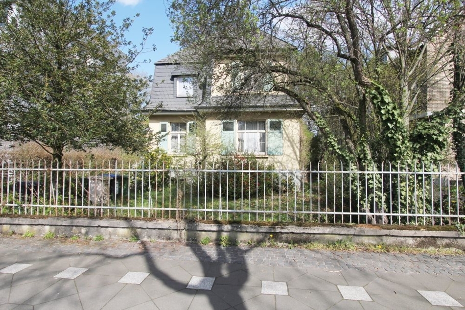 7 Zimmer Villa zum / zur Kauf in Bonn / Plittersdorf (Objektnummer