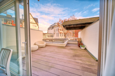 große Dachterrasse