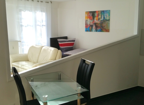 Blick ins Wohnzimmer