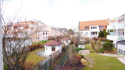 Blick auf eigenen Garten