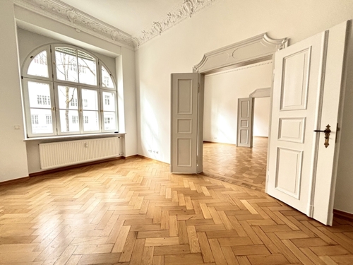 Großzügige Räume