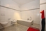 Bad mit Kashmir-Granitboden und -Einrichtungen, Wanne, Dusche, WC und Bidet
