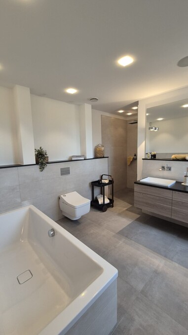 Badezimmer 1