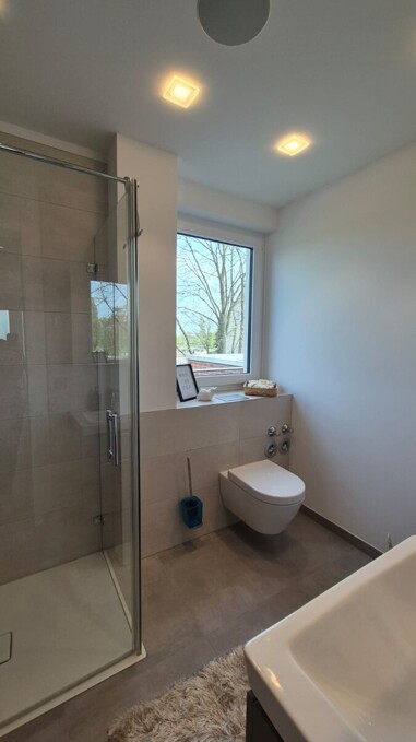 Badezimmer 2