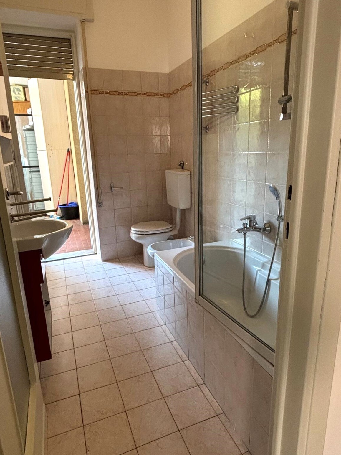 WhatsApp Image 2025-10-01 at 16.56.13 (7)