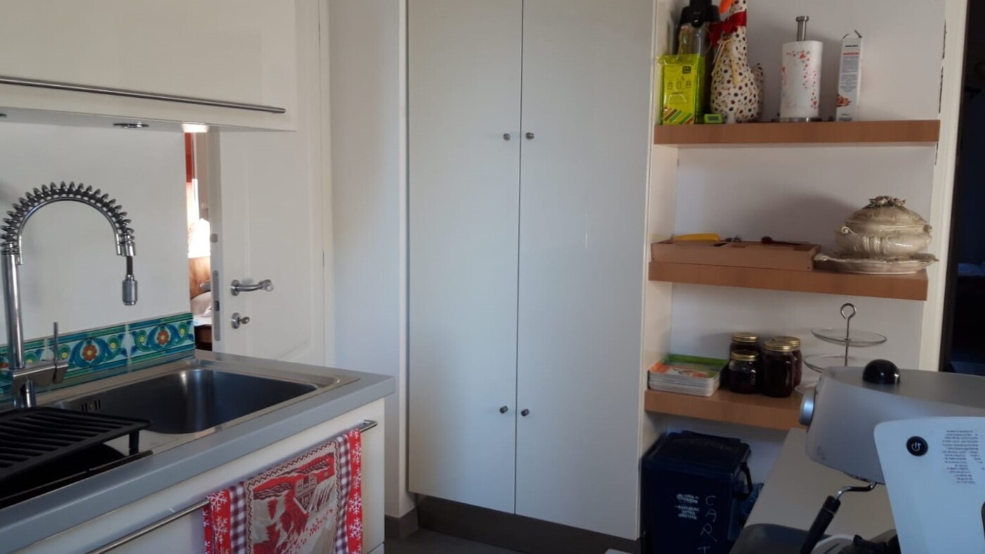 65e62b39-8942-4f0e-92ab-e28e37ca4550