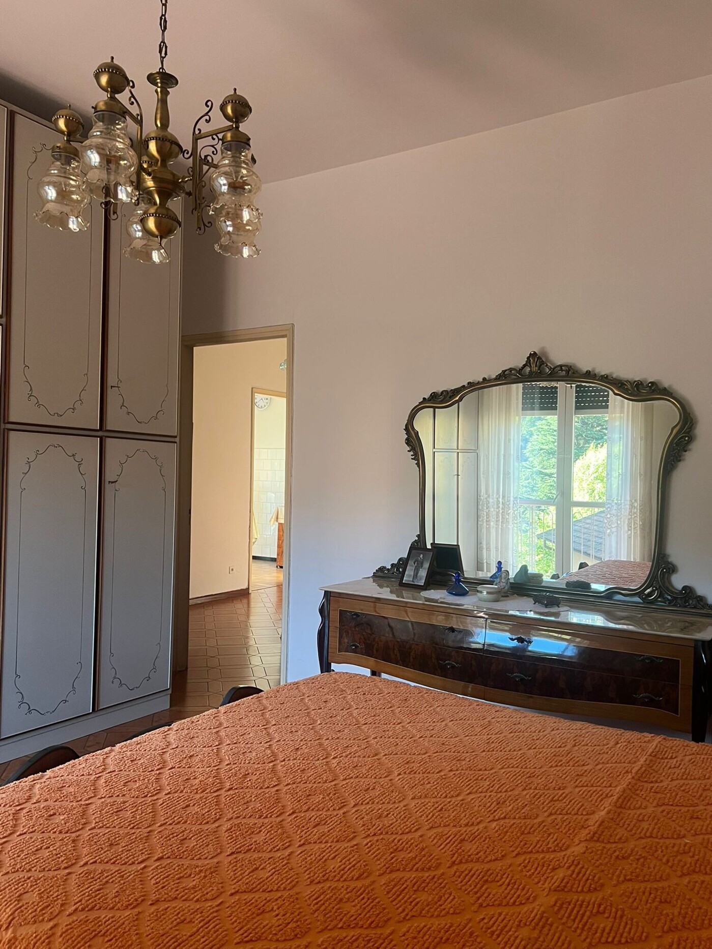 WhatsApp Image 2025-10-10 at 09.57.33