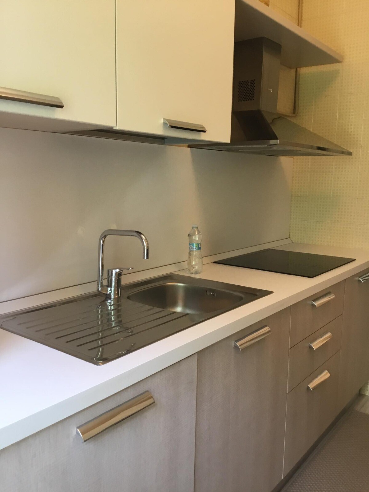 30d5a042-370d-4dc0-b149-38584fc561fb