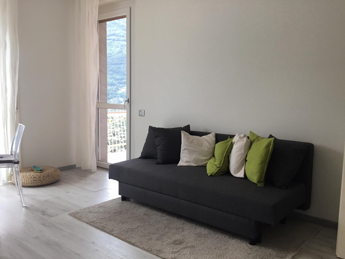 f1e56fb8-830d-4c4c-8a4b-6a7a5a878b76