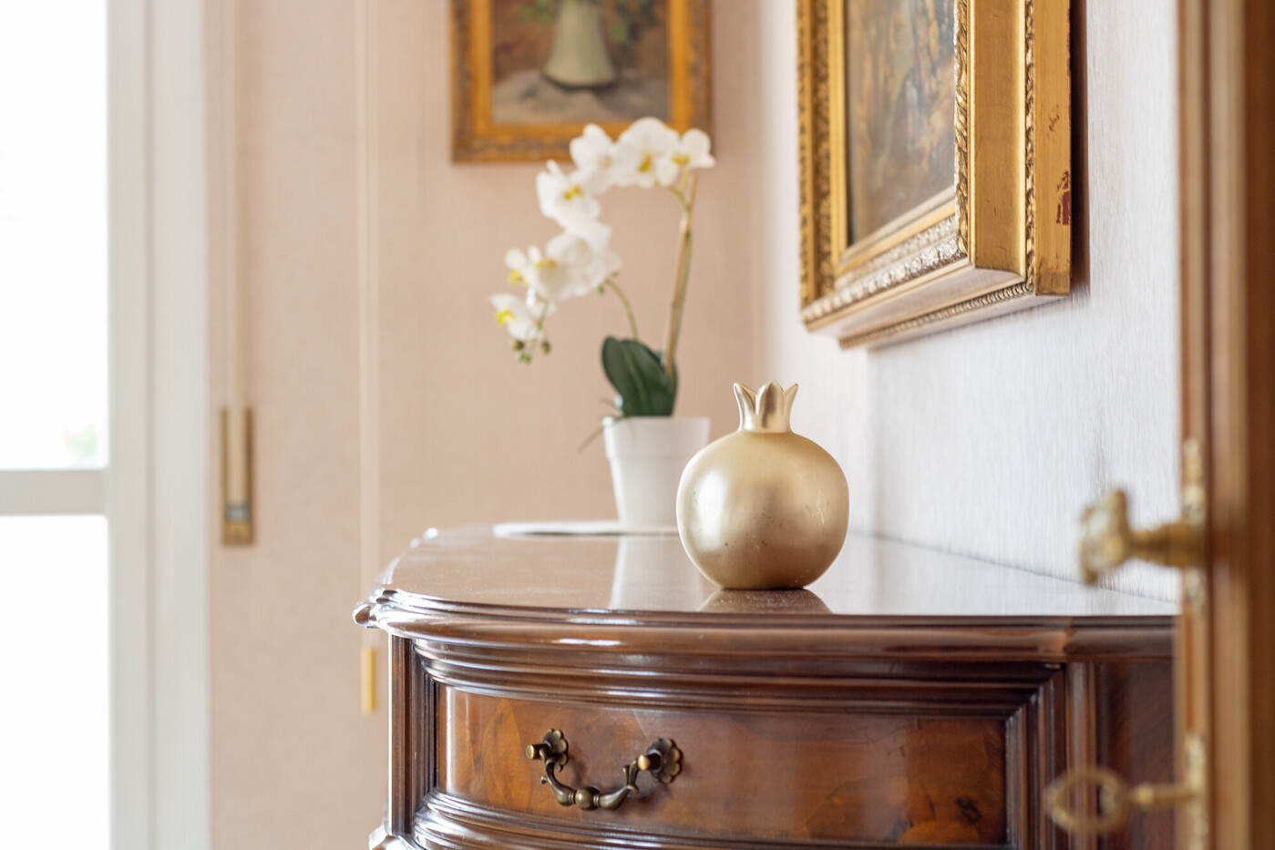 13-DETTAGLIO-SOGGIORNO1